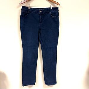 👠Chicos dark Wash so slimming straight leg jeans. Sz 1.5( 8/10)